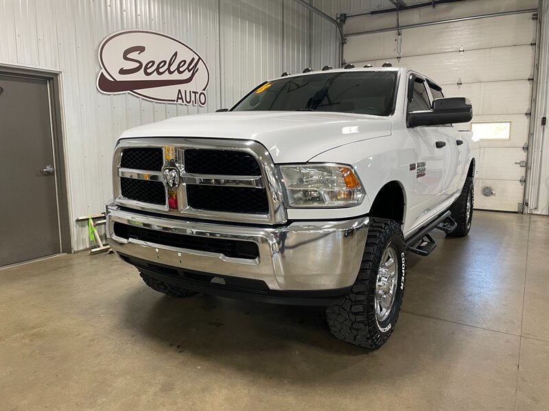 Used 2018 RAM 2500 Tradesman w/ Chrome Appearance Group AWD/4WD image 2