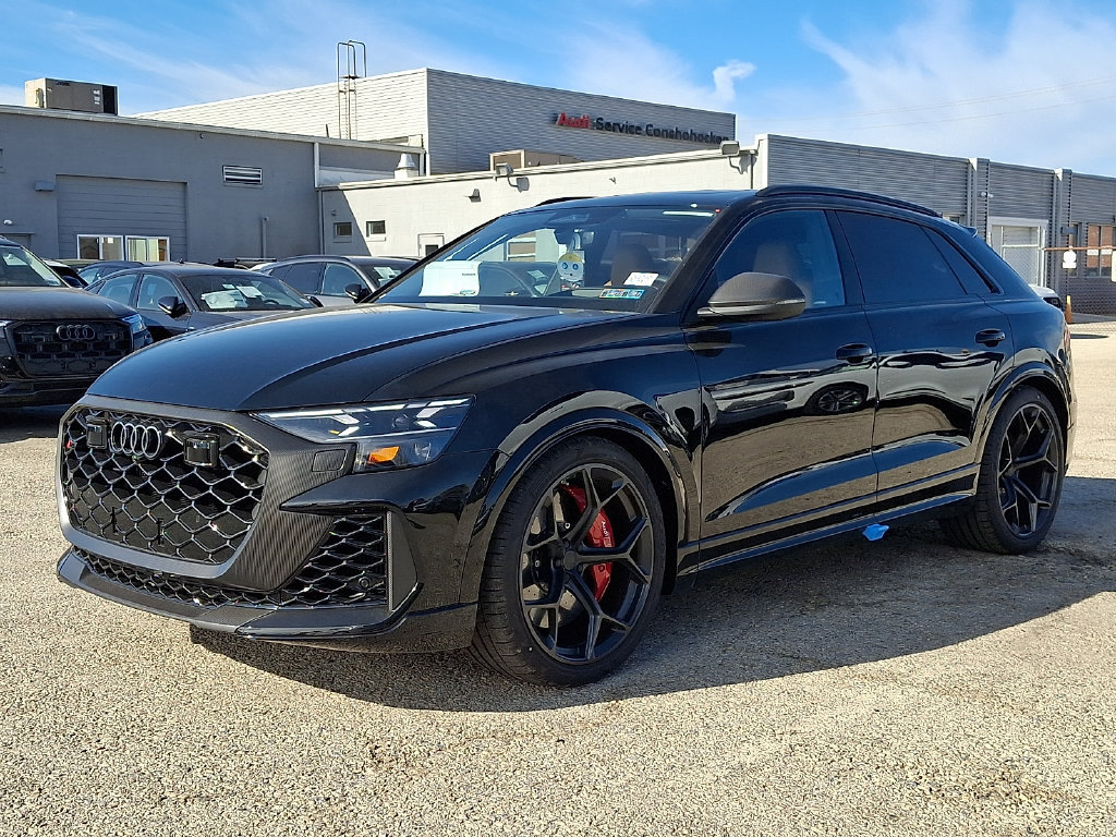 New 2027 Audi RS Q8 performance AWD/4WD image 2