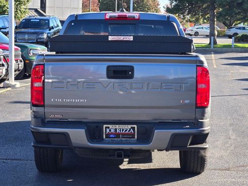 Used 2021 Chevrolet Colorado LT w/ LT Convenience Package image 11