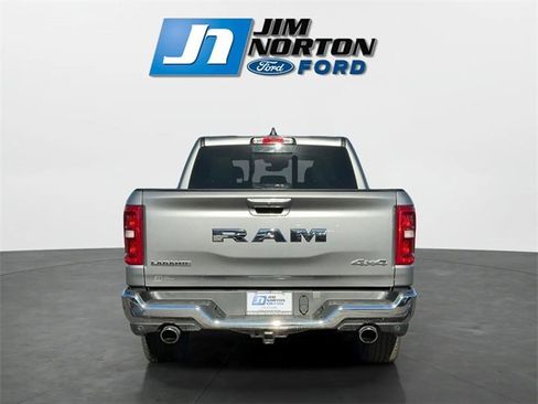 Used 2025 RAM 1500 Laramie image 4