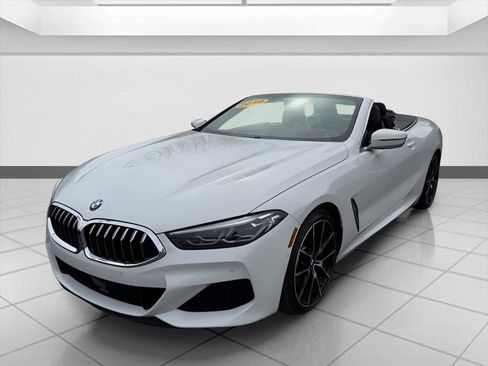 Used 2019 BMW M850i xDrive Convertible AWD/4WD image 2