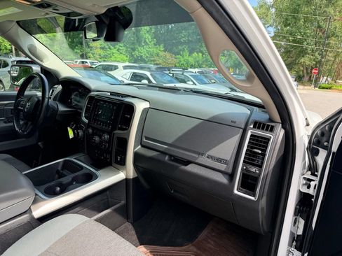 Used 2018 RAM 1500 Big Horn AWD/4WD image 23