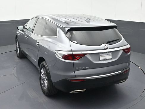 Used 2023 Buick Enclave Essence AWD/4WD image 25