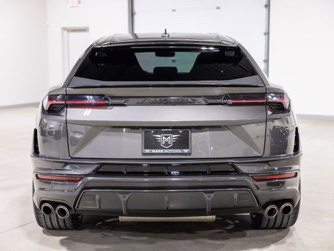 Used 2023 Lamborghini Urus Performante image 8
