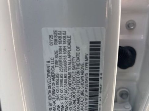 Used 2025 Honda Pilot EX-L image 16