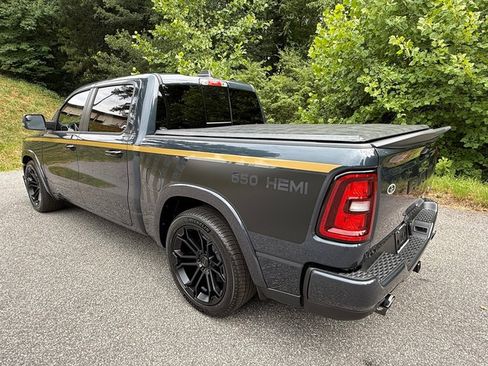 New 2026 RAM 1500 Big Horn AWD/4WD image 10