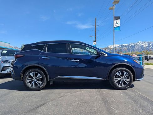 Used 2023 Nissan Murano SV AWD/4WD image 2