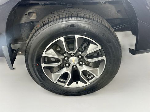 Used 2023 Chevrolet Silverado 1500 LT image 11
