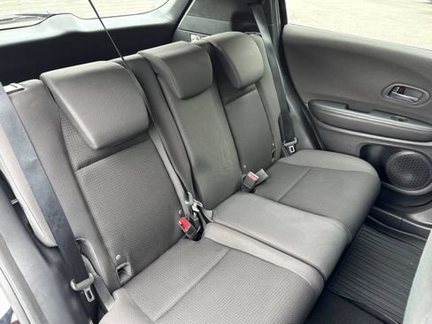Used 2019 Honda HR-V Sport image 21