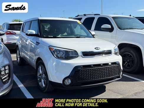 Certified 2016 Kia Soul + image 1