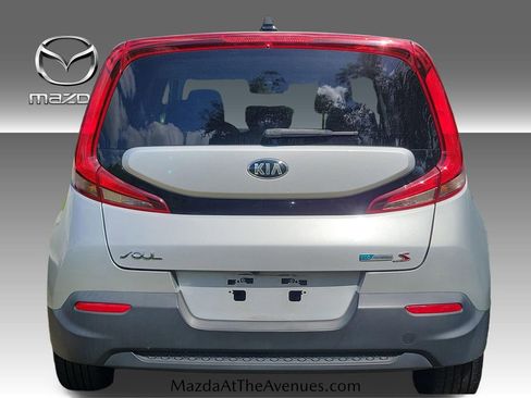 Used 2021 Kia Soul S FWD image 12