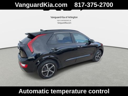 Used 2023 Kia Niro FWD image 9