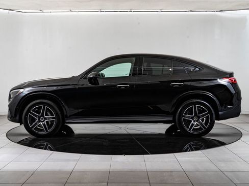 Used 2025 Mercedes-Benz GLC 300 4MATIC image 5