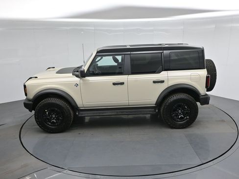 New 2026 Ford Bronco Outer Banks w/ Sasquatch Package image 40