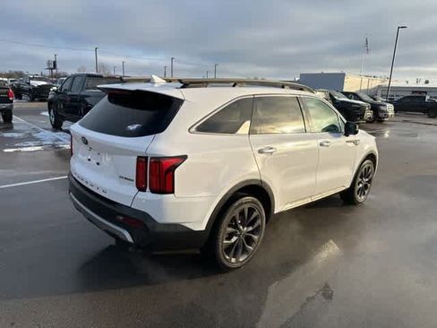 Used 2021 Kia Sorento SX Prestige image 24