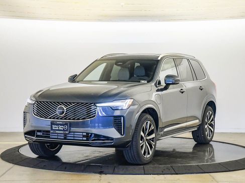 New 2026 Volvo XC90 T8 Core AWD/4WD image 1