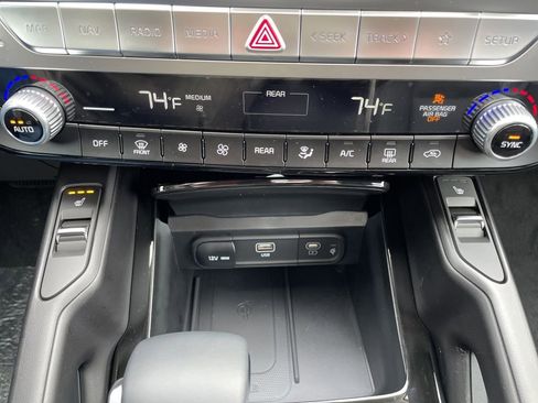 New 2025 Kia Telluride S image 22