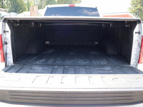 Used 2017 Ford F150 XL w/ Equipment Group 101A Mid image 6