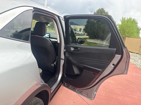 Used 2022 Ford Escape SE w/ Convenience Package AWD/4WD image 24