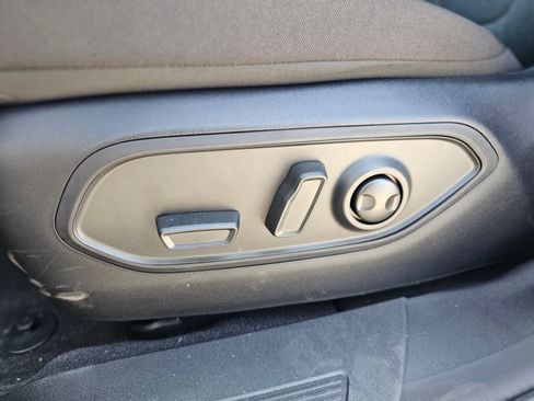 New 2026 Jeep Cherokee Laredo AWD/4WD image 23