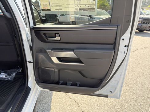 New 2026 Toyota Tundra SR5 AWD/4WD image 17