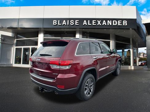 Used 2021 Jeep Grand Cherokee Limited w/ Sun & Sound Group AWD/4WD image 3