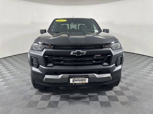 New 2025 Chevrolet Colorado Trail Boss w/ Midnight Edition image 7