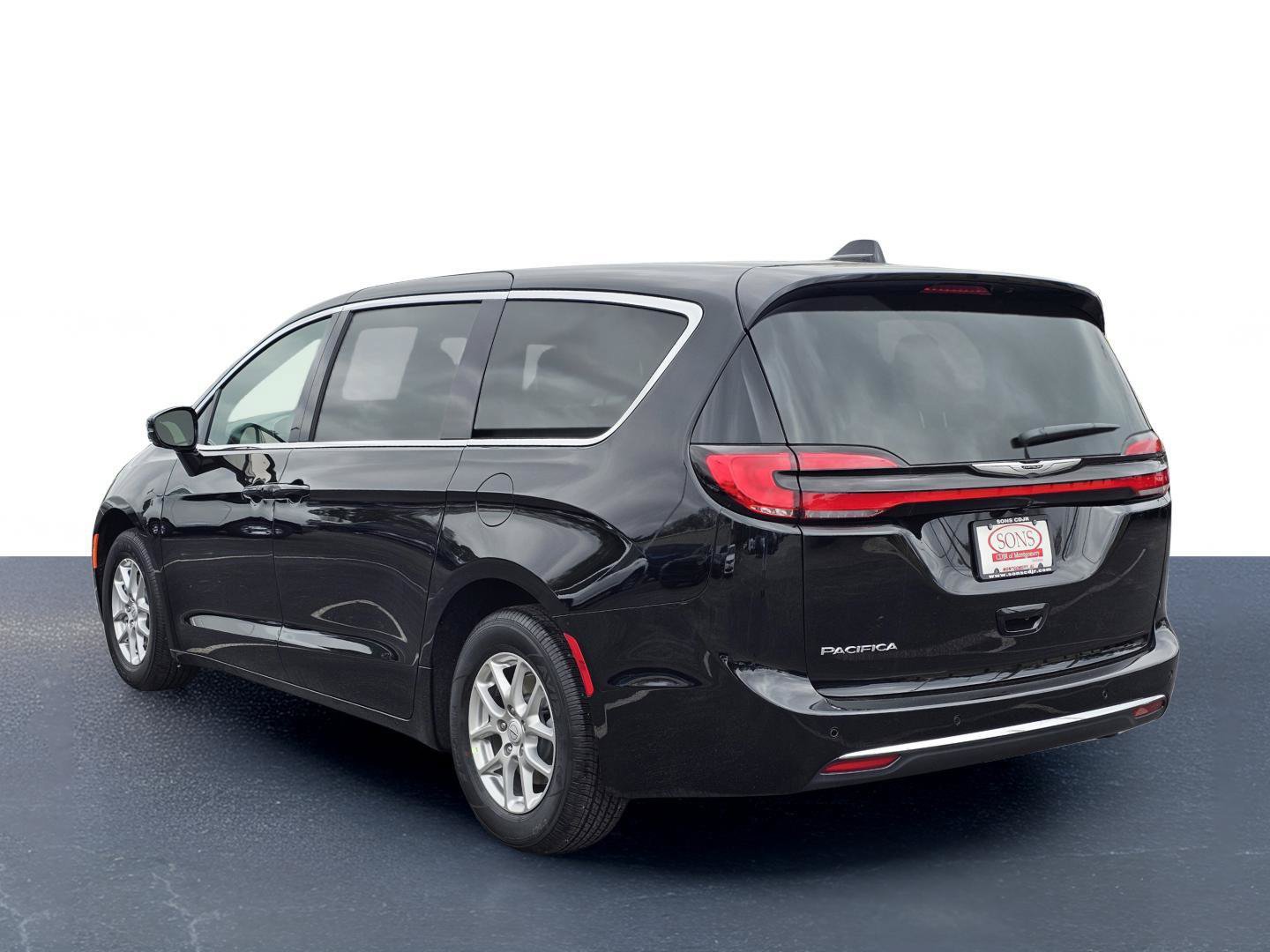 New 2026 Chrysler Pacifica Select FWD image 12