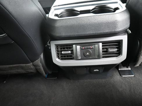 Used 2023 Ford F250 Lariat w/ Sport Appearance Package AWD/4WD image 10
