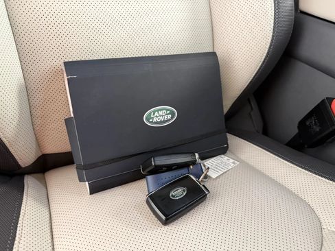 Used 2024 Land Rover Defender 110 X-Dynamic SE AWD/4WD image 49