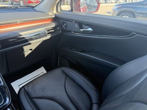 Used 2022 Lincoln Nautilus Reserve w/ Equipment Group 201A image 16