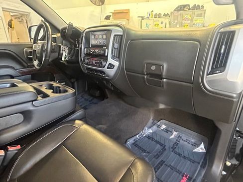 Used 2015 GMC Sierra 1500 SLT w/ SLT Crew Cab Value Package image 27