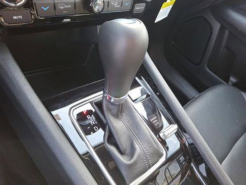 New 2026 Jeep Compass Limited image 11