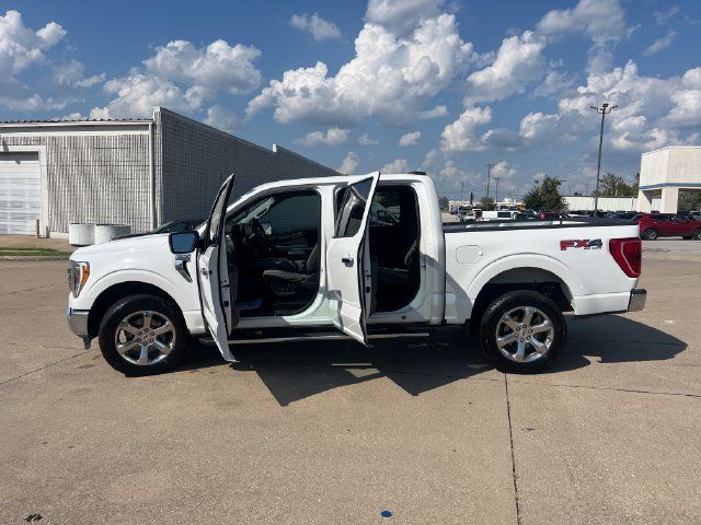 Used 2021 Ford F150 XLT w/ Equipment Group 302A High AWD/4WD image 4