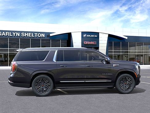 New 2026 GMC Yukon XL Elevation image 5