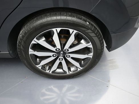 Used 2020 Kia Soul LX image 9