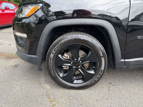 Used 2021 Jeep Compass Latitude AWD/4WD image 7