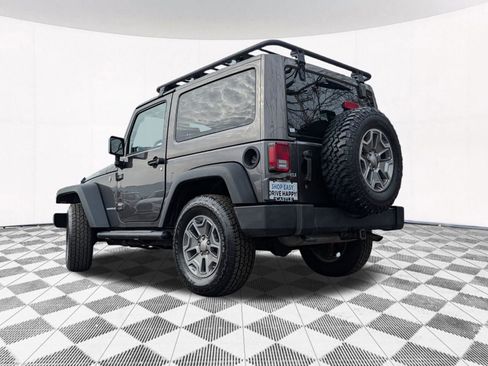 Used 2016 Jeep Wrangler Rubicon w/ Power Convenience Group AWD/4WD image 10