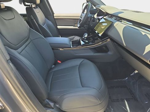 Certified 2025 Land Rover Range Rover Sport SE AWD/4WD image 10