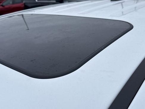 New 2026 GMC Canyon Denali image 13