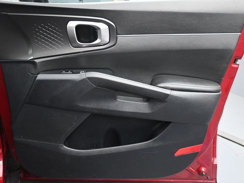 Used 2023 Kia Sorento S w/ Panoramic Sunroof Package image 29