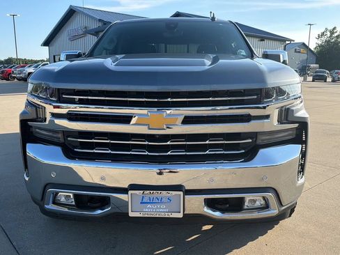 Used 2019 Chevrolet Silverado 1500 LTZ w/ LTZ Premium Package AWD/4WD image 36