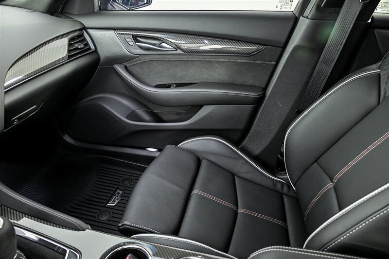 Used 2024 Cadillac CT5 V Blackwing w/ Carbon Fiber Package 2 RWD image 32