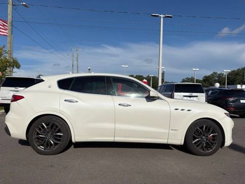 Used 2019 Maserati Levante GranSport AWD/4WD image 16