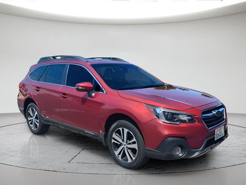 Used 2019 Subaru Outback 3.6R Limited w/ Popular Package #2 AWD/4WD image 1