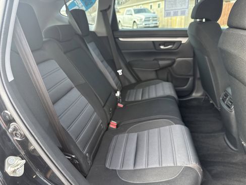 Used 2017 Honda CR-V LX image 8