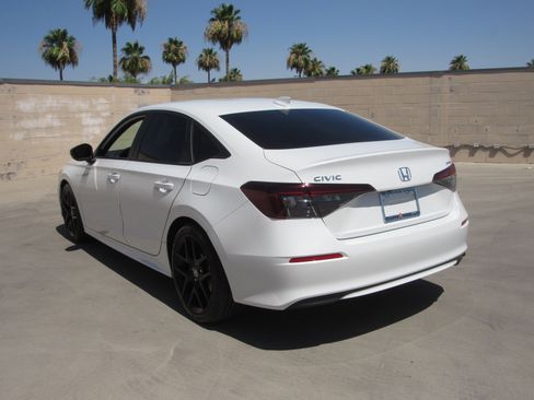 Certified 2025 Honda Civic Sport image 6