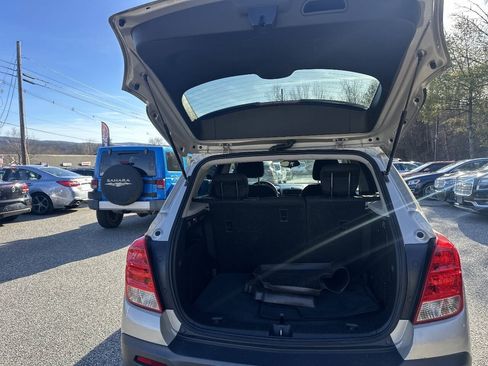 Used 2016 Chevrolet Trax LT AWD/4WD image 14