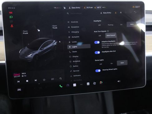 Used 2023 Tesla Model 3 Standard Range image 43