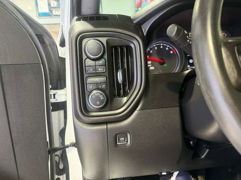 Used 2021 Chevrolet Silverado 1500 Custom w/ LPO, Dark Essentials Package AWD/4WD image 19